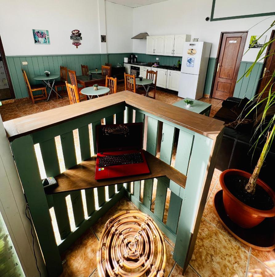 Bed and Breakfast El Jardin De Iris Санта-Крус-де-Тенерифе Экстерьер фото