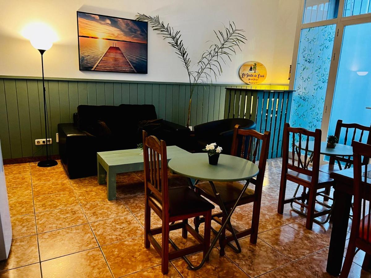 Bed and Breakfast El Jardin De Iris Санта-Крус-де-Тенерифе Экстерьер фото