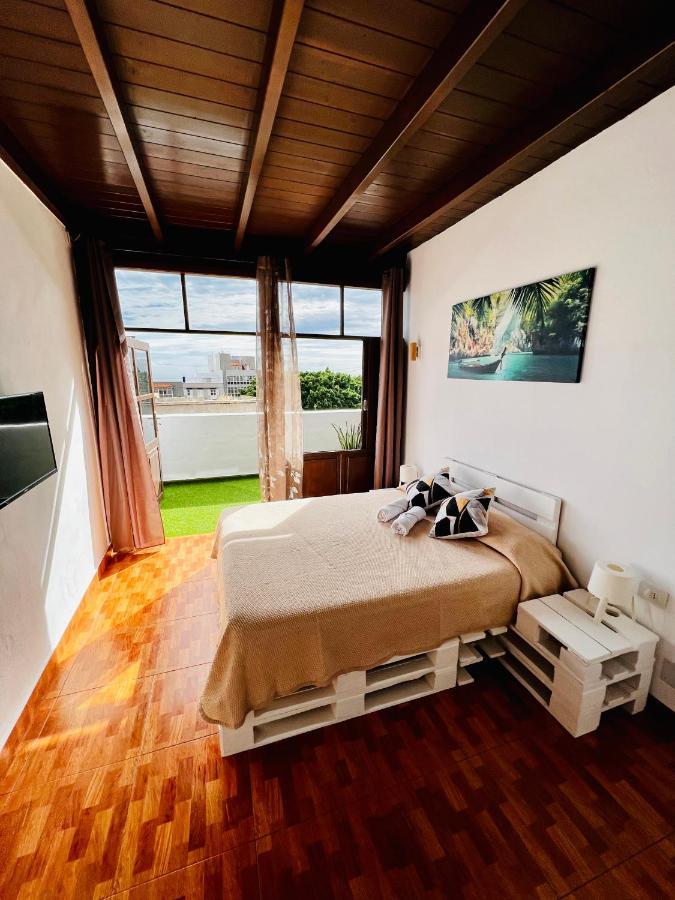 Bed and Breakfast El Jardin De Iris Санта-Крус-де-Тенерифе Экстерьер фото